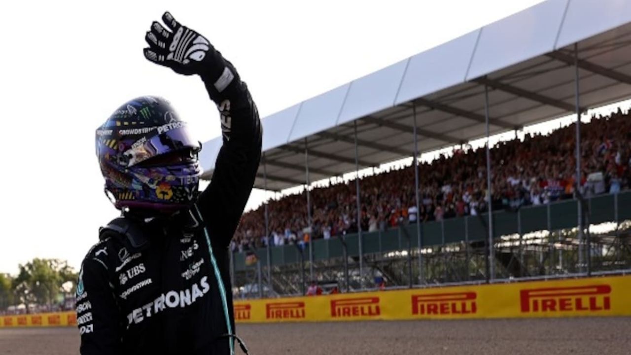 "I regret to see that today Lewis Hamilton joined the camp of international fake news"– Hungary's Justice Minister attacks Mercedes superstar