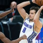 "Nemanja Bjelica will be the 3rd Splash Brother alongside Stephen Curry and Klay Thompson": Warriors fans react to Bob Myers signing sharpshooting forward in 2021 NBA free agency