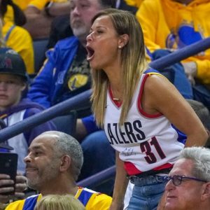 "There were extra-marital affairs, and overall sexual misconduct between Dell and Sonya Curry": Further reports show the reality of the messy divorce between Stephen Curry's parents
