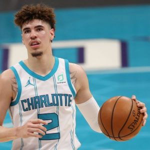 "Just give it to me already!": LaMelo Ball continues his hilarious grand campaign to acquire the #1 jersey for the Hornets ahead of this upcoming season