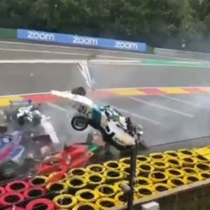 "All drivers involved in the incident are undergoing medical assessment"– Horrific crash at W Series qualifying in Belgium stuns viewers