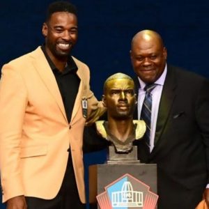 "I want to thank Lions fans, the city of Detroit, my teammates and coaches": Calvin Johnson throws subtle shade at Detroit Lions organization in HOF speech