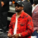 "Twitter should suspend your account for this": Dwyane Wade hilariously calls out fan for not knowing that Michael Jordan is his favorite player