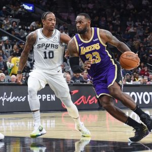 “LeBron James is one of the few dictators in the league”: DeMar DeRozan professes his love for the Lakers MVP amidst NBA trade rumors
