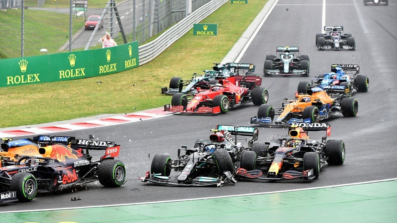 "It is cynical that we cannot help it and that Mercedes is the big beneficiary"- Red Bull is annoyed by Mercedes reaping points even after causing collisions