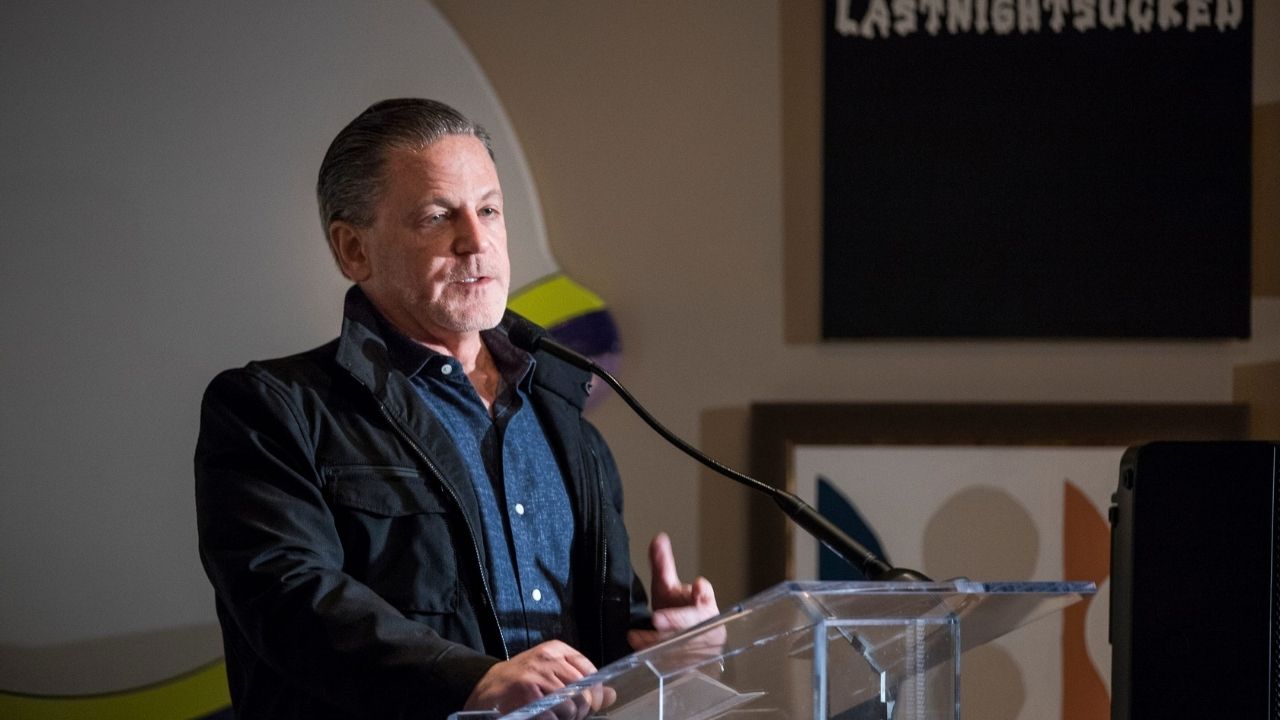 "Dan Gilbert almost 10x'd his net worth this year to over $50 billion!": Despite LeBron James signing with Lakers, Cleveland Cavaliers owner is NBA's second-richest owner after Steve Ballmer