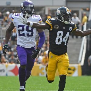 "Get Yo A** Outta Here": When Antonio Brown Caught Up With Xavier Rhodes After 2017 Week 2 Matchup