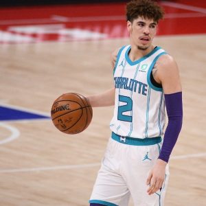"LaMelo Ball really scored 92 points as a high school kid?!": When the Hornets ROY had a performance of a lifetime as a 15-year-old Sophomore