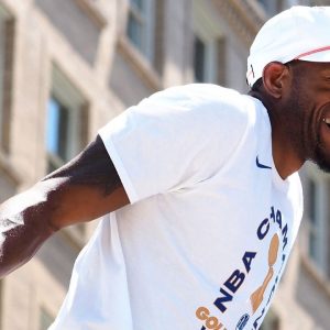 "You got a bunch of white kids that repeat 'I want Iguodala!'": Warriors legend Andre Iguodala pithily explains how NBA discourse has devolved to hot takes, cites Max Kellerman for his famous 'First Take'