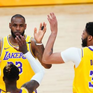 "Let me show you how it's done, Anthony Davis!": When LeBron James couldn't stop laughing at the Brow's shaky impression, and taught him how to do it right