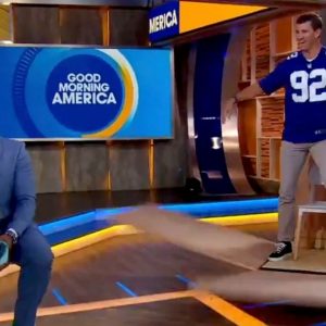“I carried Eli Manning”: Michael Strahan Trolls Former Giants Teammate After Being Surprised With Jersey Retirement News