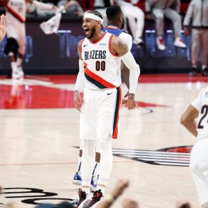 “Carmelo Anthony was the first guy to bust my a** in the NBA”: Udonis Haslem shows love to the Knicks legend after he dropped 50 points on him