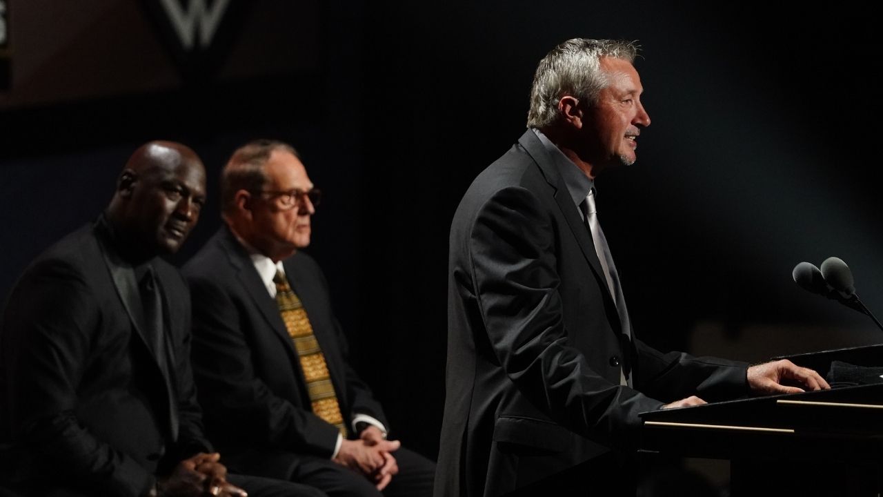 "Toni Kukoc would be as revered as Luka Doncic if he wasn't held back by Michael Jordan!": Sam Smith talks about what the Bulls legend could have done if drafted by another team