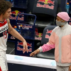 "I didn't even watch the playoffs": Robin Lopez dismisses talk that he's jealous of Brook Lopez after his twin brother's 2021 NBA title with Giannis' Bucks