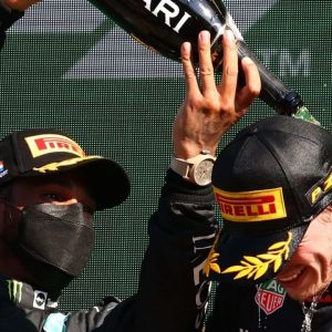 "Is he complaining about something or what?"– Max Verstappen makes hilarious comment while inquiring about Lewis Hamilton's sudden surge in deficit