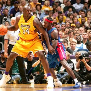 "John Koncak was making $15 million for 3 years": Shaquille O'Neal explains why he chose basketball over football during his high school days on Jimmy Kimmel Live