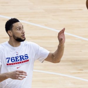 “Ben Simmons shot 50% on a mini-hoop": Sixers star hilariously flexes offseason workout while bricking a free throw then proceeding to drain one on a mini-hoop