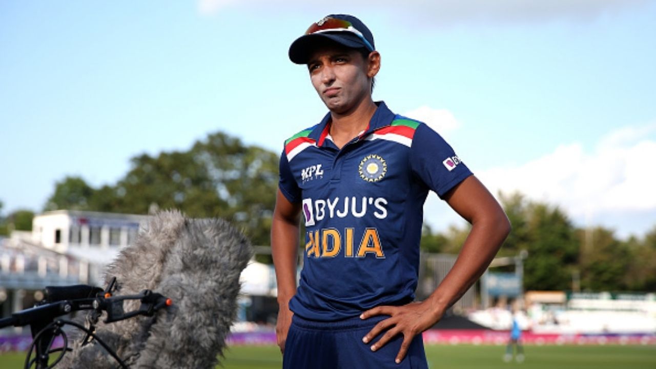 Why is Harmanpreet Kaur not playing today's 1st ODI between Australia Women vs India Women in Mackay?