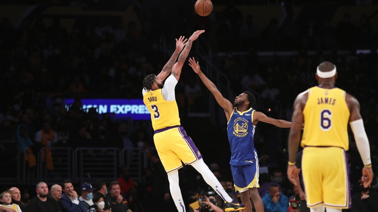 "Anthony Davis needs to get on the inside and get dirty!": Lakers legend James Worthy gives the Brow some much needed criticism after abysmal display vs Suns