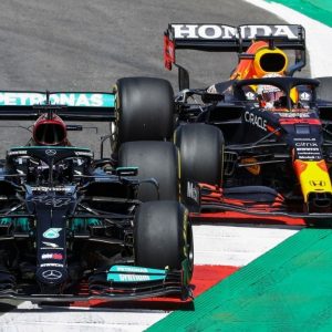 "Mercedes is the favourite at the moment"– Red Bull chief professes Mercedes will be favourite to win in middle-east and USA