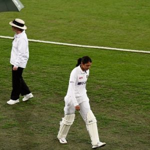 Carrara Oval Queensland weather today: What is the weather forecast for Day 2 of India vs Australia pink-ball Test?