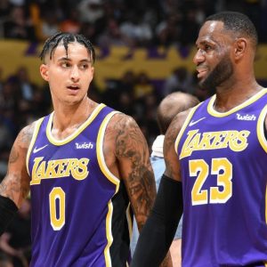 "What are the media doing, man?!": Kyle Kuzma and LeBron James chime in as Draymond Green criticizes all of media for their recent coverage of unvaccinated NBA players