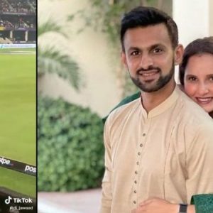 Sania Mirza reacts to hilarious "Jijaji-Jijaji" chants on Shoaib Malik during India vs Pakistan T20 World Cup game