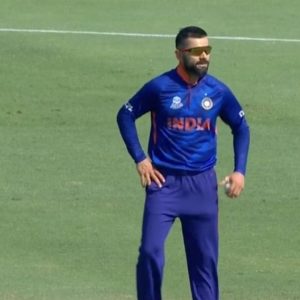 Virat Kohli bowling today: Kohli bowls one over in 2021 T20 World Cup warm-up match vs Australia