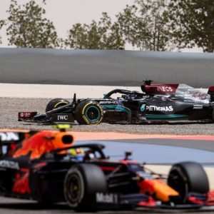 Engine woes for Mercedes see no end, could play a deciding factor in the bid for the championship