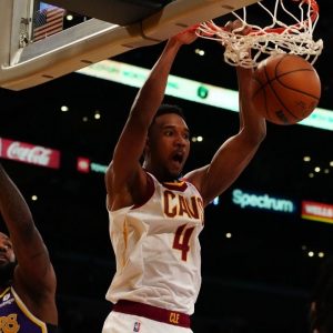 "Evan Mobley is going to be a damn good player!": LeBron James reveals his excitement about the Cavaliers rookie after the Lakers' recent victory against them