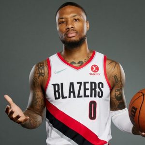 “Imma spend my hundreds of millions without the head trauma”: Damian Lillard scoffs at the notion that he would become a boxer upon retiring