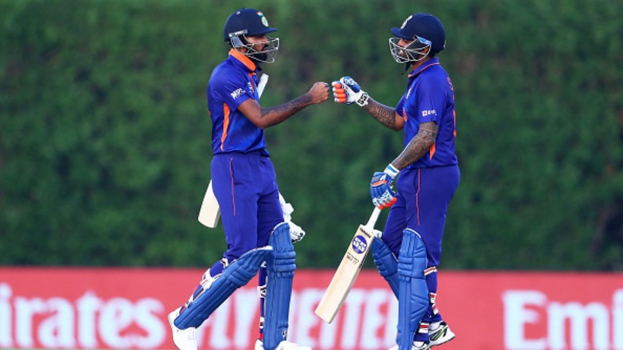 Why is Hardik Pandya not bowling: Will Hardik Pandya bowl in India vs Pakistan ICC T20 World Cup match?