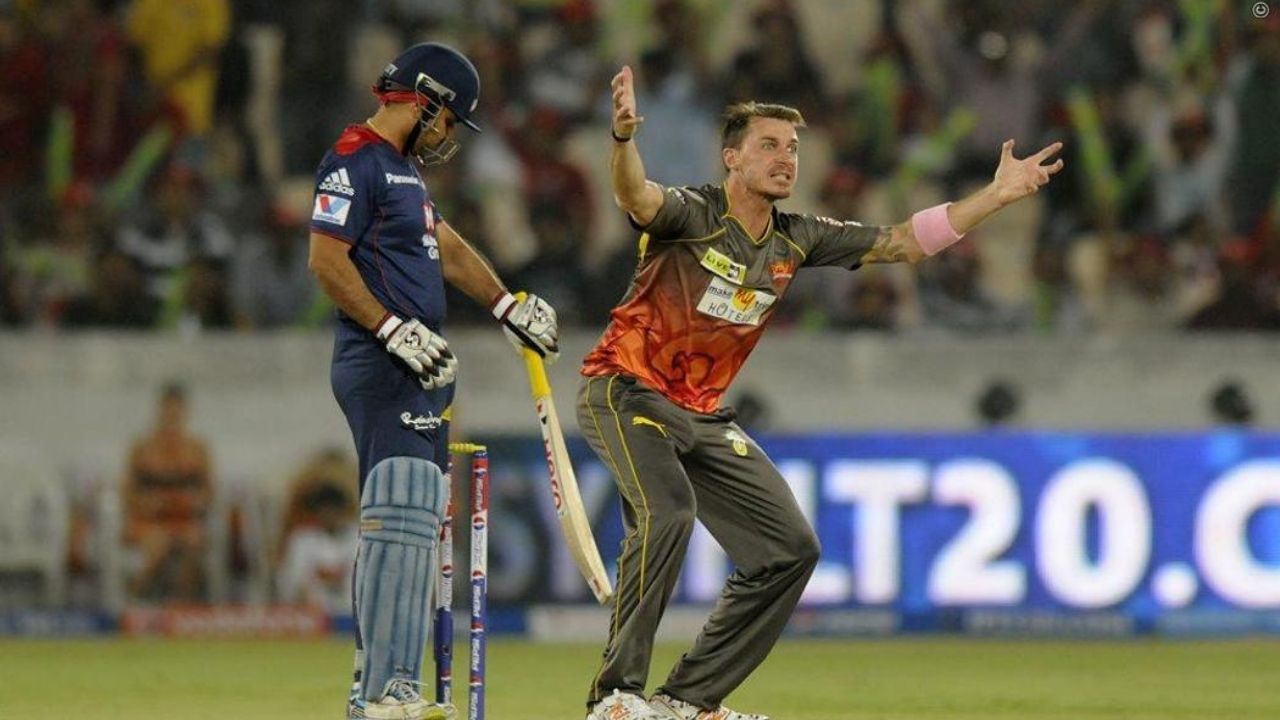 "Cuts anything": Dale Steyn compares Virender Sehwag to 'sharpest knife' as latter celebrates 43rd birthday