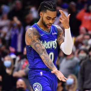 “D’Angelo Russell has been the most slept on player in the league”: NBA Twitter lauds the Wolves star amid his sensational recent performances