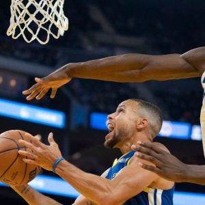 "Hey Stephen Curry, I'm gonna drop fiddy on you!": Wolves' Anthony Edwards tried to warn the Warriors' MVP about his big night in the loss last night