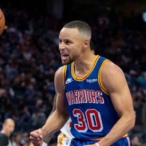 "Candace Parker predicted the future about Stephen Curry and his 50!": Warriors' Klay Thompson is in awe as the 2021 WNBA Champ predicted the Chef's 50 against Trae Young