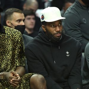 "Kawhi Leonard is indeed a fun guy!": Clippers' superstar stuns crowd by cracking pick-up one liners on the Jumbotron