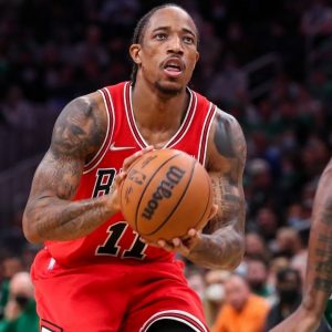 “Y’all had written off DeMar DeRozan even before the season started. Look at him go off now”: NBA Twitter applauds the Bulls star for recording his 7th 30+ PT game of the season