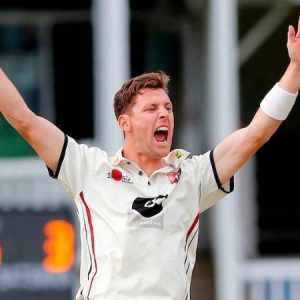 County Cricket 2022: Kent signs Kiwi pacer Matt Henry for County Championship and Royal One Day Cup