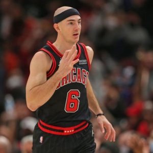 Alex Caruso wanted to change his number to honour Bill Russell... but the NBA refused?