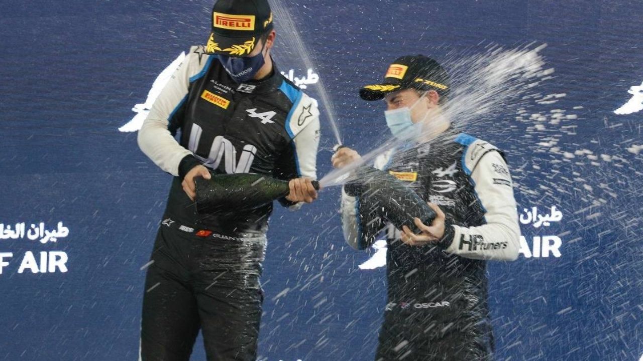 "It is pretty unfair": Oscar Piastri shares his opinion on Guanyu Zhou's Alfa Romeo signing and the subsequent criticism he is facing online