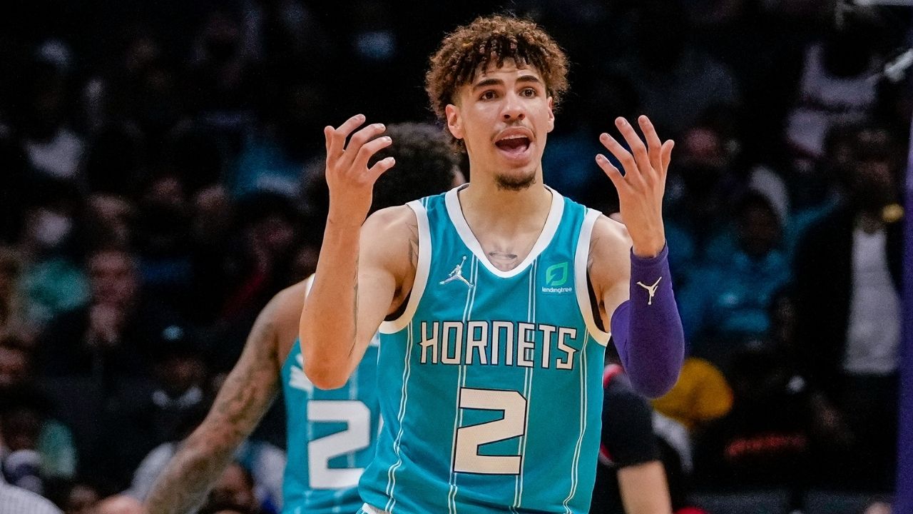 “I know that Michigan is in Detroit and Philadelphia is a state”: LaMelo Ball hilariously shocked LiAngelo by spewing wildly inaccurate factoids