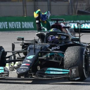 "A five-place grid drop could be well worth it"– F1 veteran advises Lewis Hamilton to take another engine penalty for Qatar Grand Prix