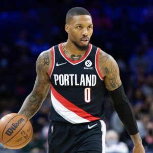“Got 10 toes in Rip City”: Damian Lillard breaks Sixers fans’ hearts who chanted, ‘We want Lillard!’ by reaffirming his dedication to the Blazers