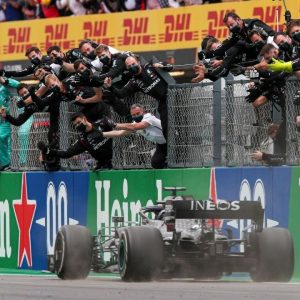 "It has moved from hope to belief": Mercedes engineering director says that they are confident they can win both Championships in 2021