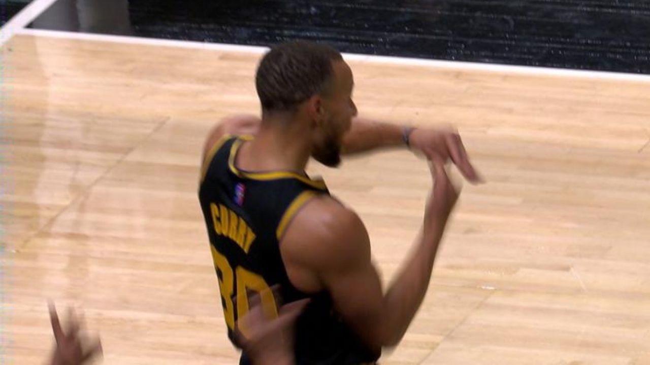 "Did Stephen Curry signal to Tyronn Lue or did he flip the ref off?!": Warriors' superstar leaves everyone stunted with a very vague yet defining answer