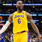 “If LeBron James manages to win the scoring title over Stephen Curry, Bronse*uals will mention it every day”: NBA Twitter erupts as the Lakers star surpasses the GSW MVP in PPG