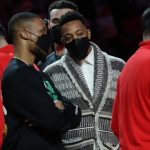 "I'm not surprised": Damian Lillard calls out Woj for false reporting with a hilarious meme on Twitter
