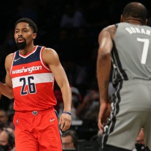 "Kevin Durant is the only player I couldn't beat in Brooklyn!" Former Nets guard Spencer Dinwiddie gives his flowers to the current top scorer of the league