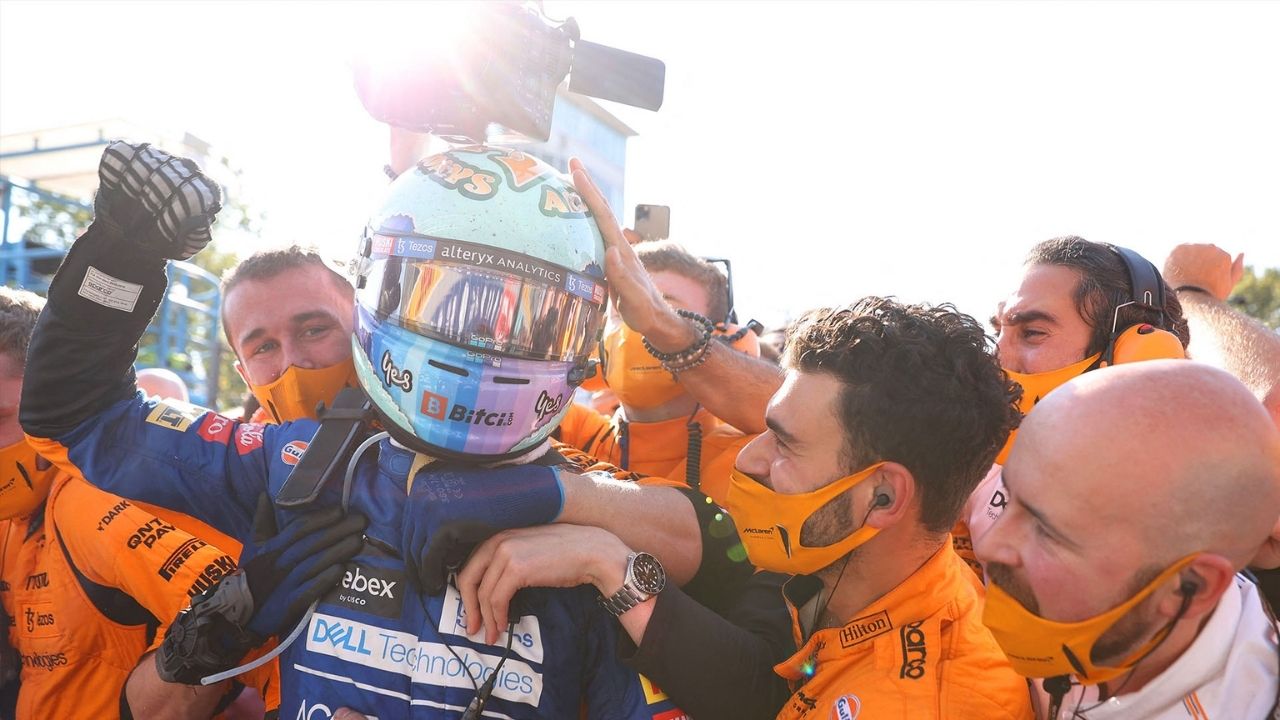 "It’s only at the track or in the simulator room we’re able to get some face-time"– Daniel Ricciardo claims his integration into McLaren became tricky due to tough COVID-19 protocols